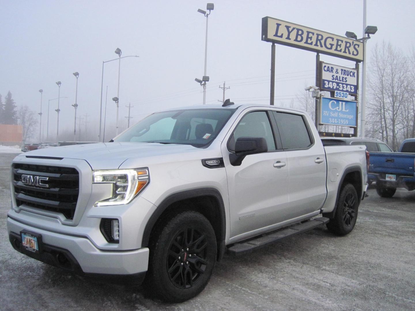 2021 silver /black GMC Sierra 1500 Elevation (3GTU9CED8MG) , located at 9530 Old Seward Highway, Anchorage, AK, 99515, (907) 349-3343, 61.134140, -149.865570 - Nice Low miles GMC Sierra 1500 come take a test drive - Photo#0